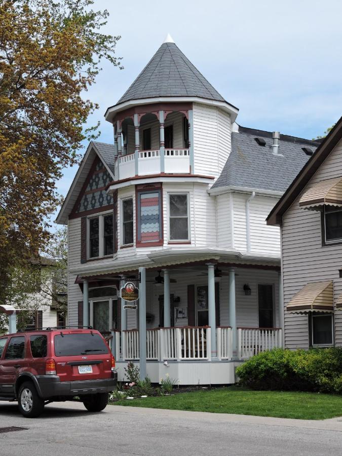Bondy House Bed & Breakfast Amherstburg Extérieur photo