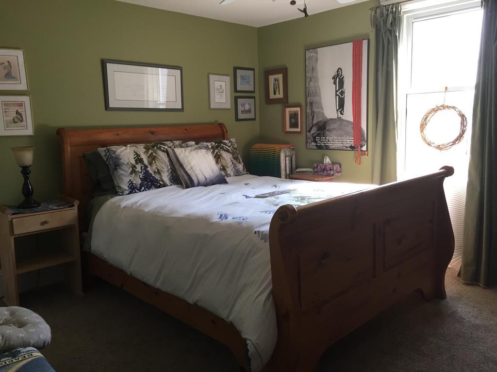 Bondy House Bed & Breakfast Amherstburg Extérieur photo