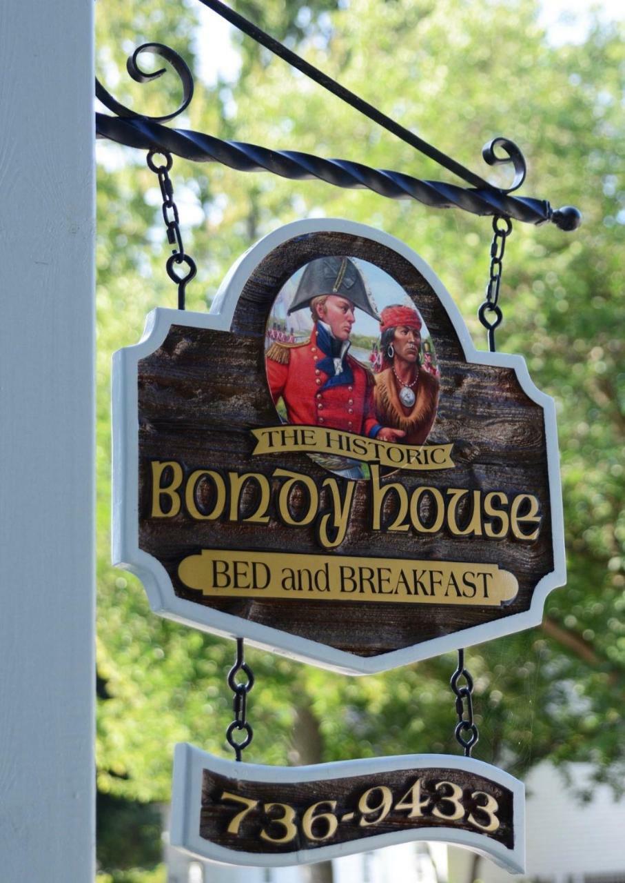 Bondy House Bed & Breakfast Amherstburg Extérieur photo